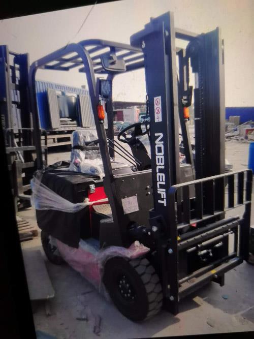 3、叉车电瓶的作用是什么